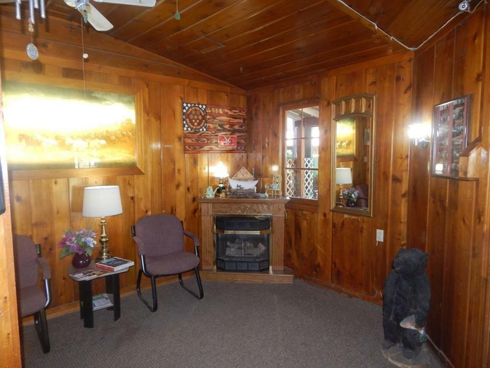 Hotel Cedar Village & Rv Spokane